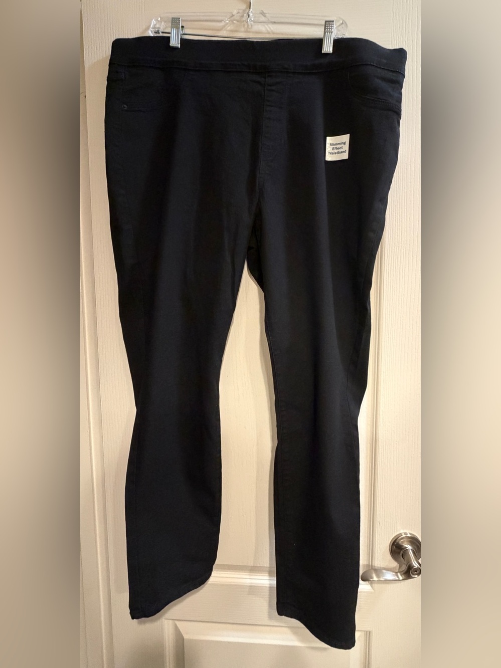 Brand New Old Navy Mid-Rise Wow Super-Skinny Black Pull-On Jeggings